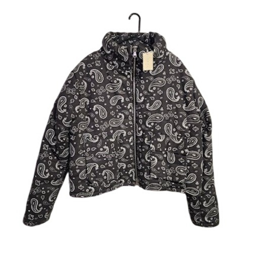 MNML NEW WITH TAGS Black Paisley Bandana Cropped Puffer Jacket Size Large NWT